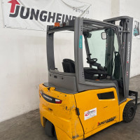 Jungheinrich EFG 220 - 3
