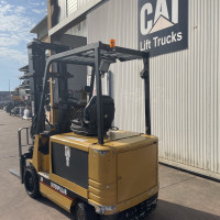 Cat Lift Truck EC30 - 2