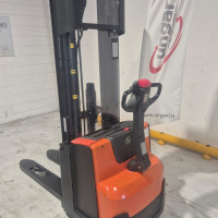 Toyota SWE 120 - 2
