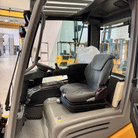 Jungheinrich EFG 320 - 3