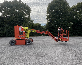 JLG E300AJP JLG