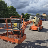 JLG E400AJP - 1