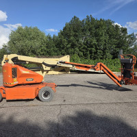 JLG E400AJP - 2