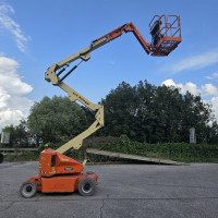 JLG E400AJP - 5