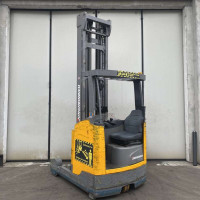 Jungheinrich ETV 320 - 11