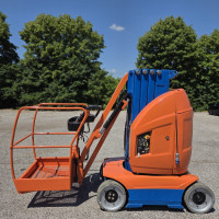 JLG TOUCAN N10E - 2