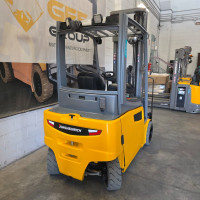 Jungheinrich EFG 320 GE100-550DZ - 7