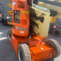 JLG E300AJP - 13