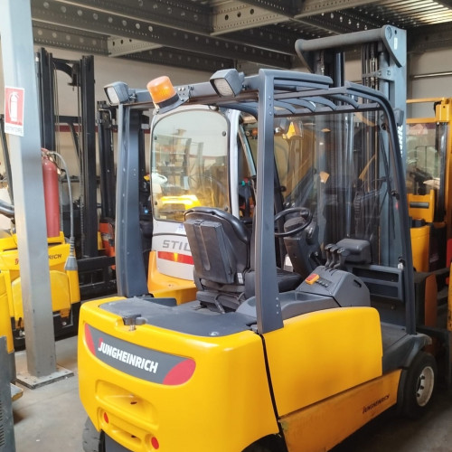 Jungheinrich EFG 320