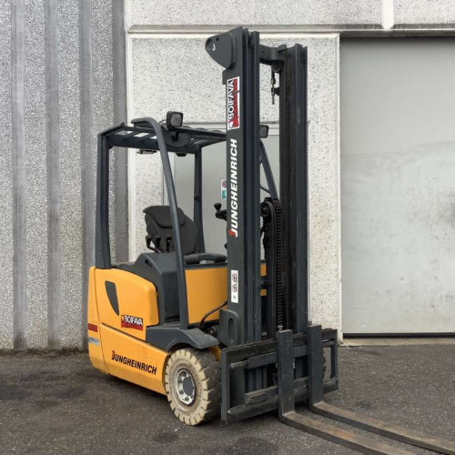 Jungheinrich EFG 215