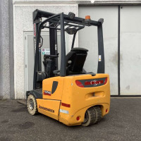 Jungheinrich EFG 215 - 1