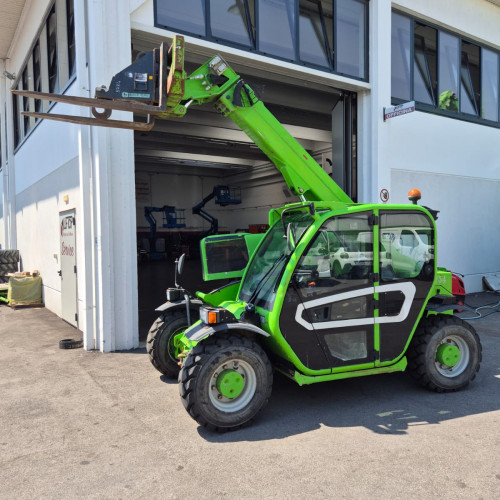 Merlo P 27.6 PLUS