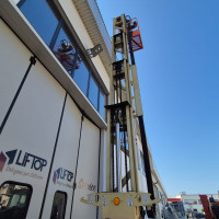 JLG Toucan 10E - 3