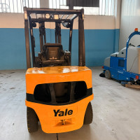 Yale 30 - 2