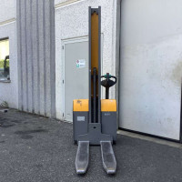 Jungheinrich EMC 110 - 2