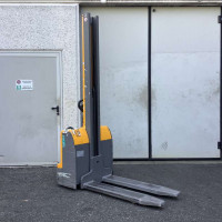 Jungheinrich EMC 110 - 1