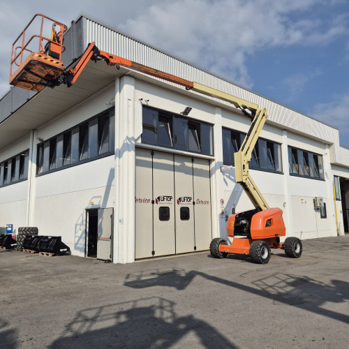 JLG 520 AJ