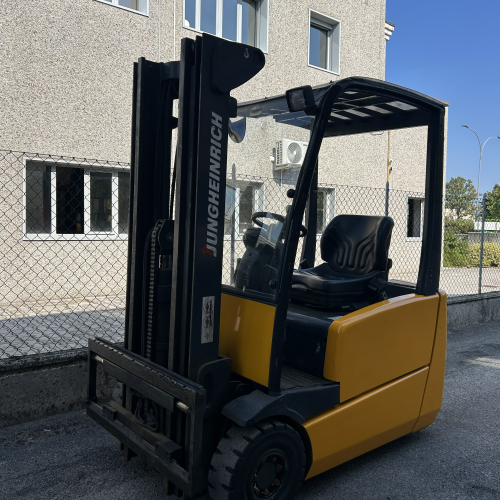 Jungheinrich EFG 216K