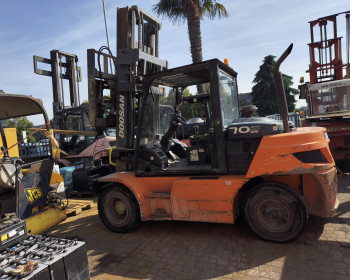 Doosan D70S-7 Doosan