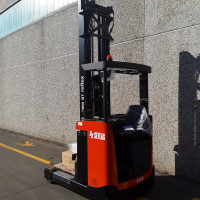 Toyota RRE140B - 2
