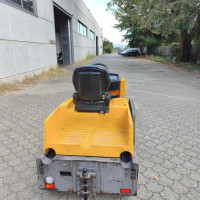Jungheinrich EZS 570 - 4