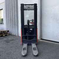 Linde L12 - 2