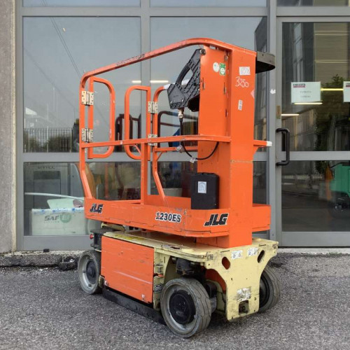 JLG 1230ES