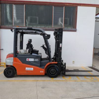 Toyota 8FBMT40 - 1