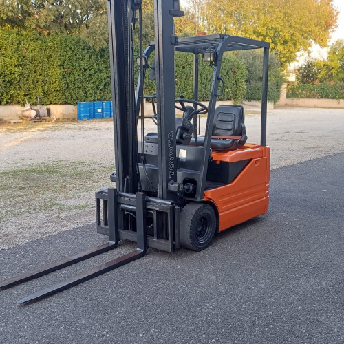 Toyota FBE13