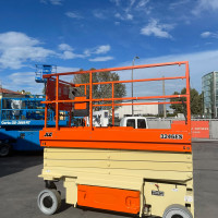 JLG 3246ES - 3