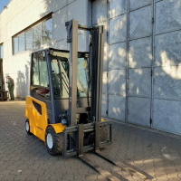 Jungheinrich EFG S30 - 3