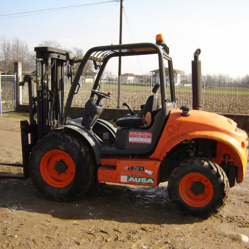 Ausa C250HX4