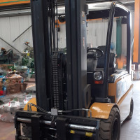 Caterpillar EP 50 - 4