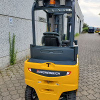 Jungheinrich EFG-318 - 2