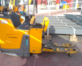 Jungheinrich ERE 125 Jungheinrich