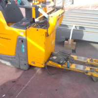 Jungheinrich ERE 125 - 1