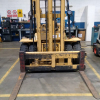 Caterpillar V80E - 2