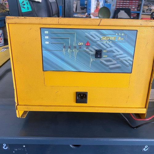 Nuova Elettra 24 V 30 Ah 