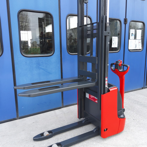 Linde L12