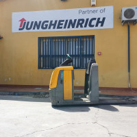 Jungheinrich ECE220 - 2