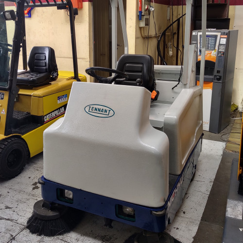 TENNANT 6200 E