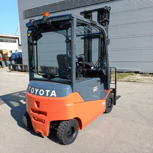 Toyota 8FBMT30