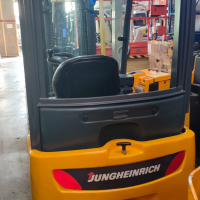 Jungheinrich EFG 215 - 1