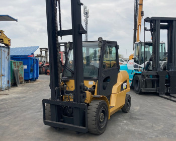 Caterpillar DP55N Caterpillar