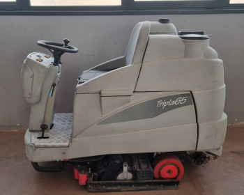 Comac Tripla 65 Comac