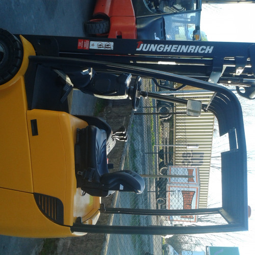 Jungheinrich EFG215