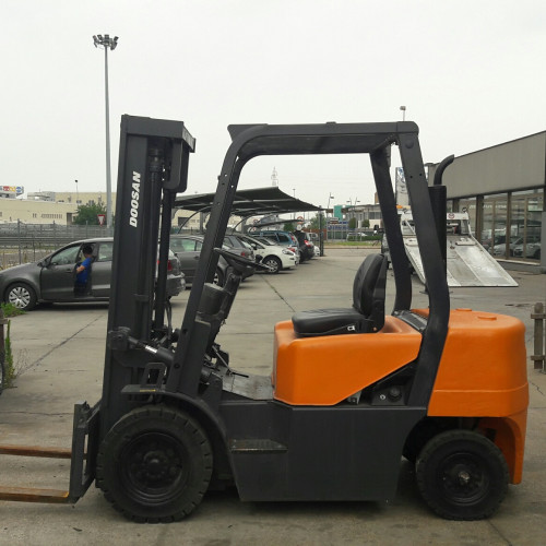 Doosan FD30