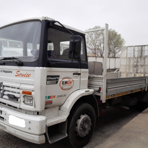 Renault Midliner M200