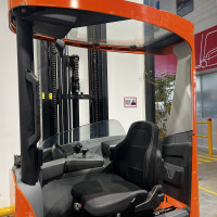 Toyota RRE140H - 9
