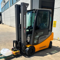 Jungheinrich EFG 320 - 1